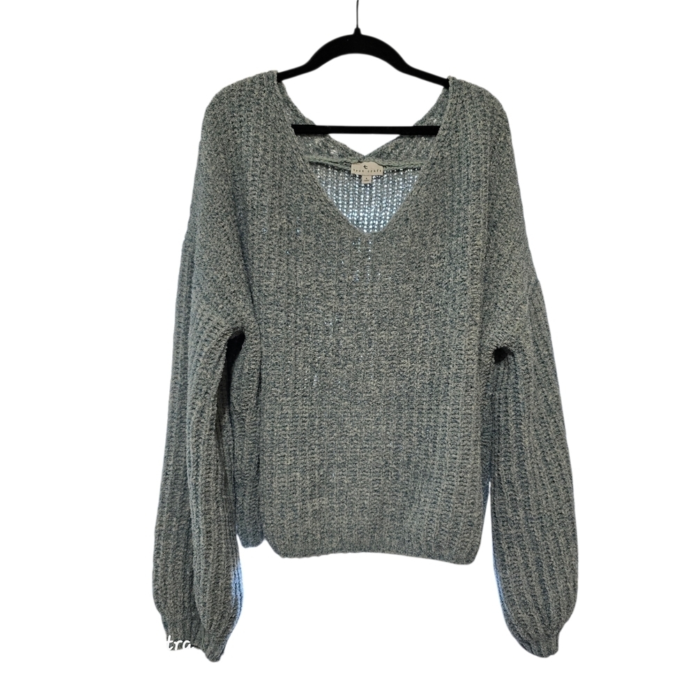 Women's Light Blue V-Neck Sweater Size Large Cozy And Warm